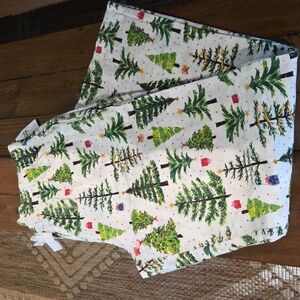Old Navy Christmas Tree Print Pajama Pants NWT